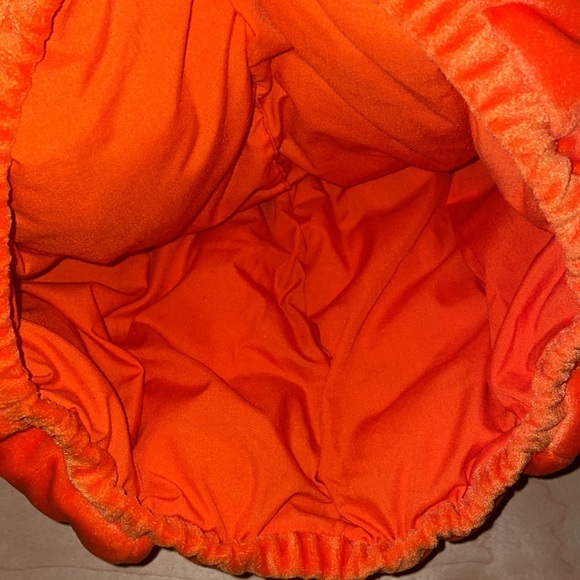 PUMPKIN COSTUME WITH HOOD ATTACHED NICE LINING VERY PLUSH MATERIAL CUT SIZE TAG - Picture 9 of 10